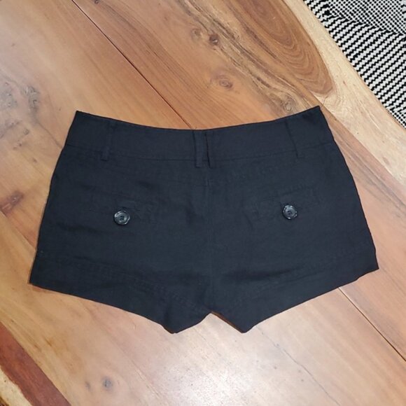 Vintage Black Linen Shorts - Picture 5 of 16